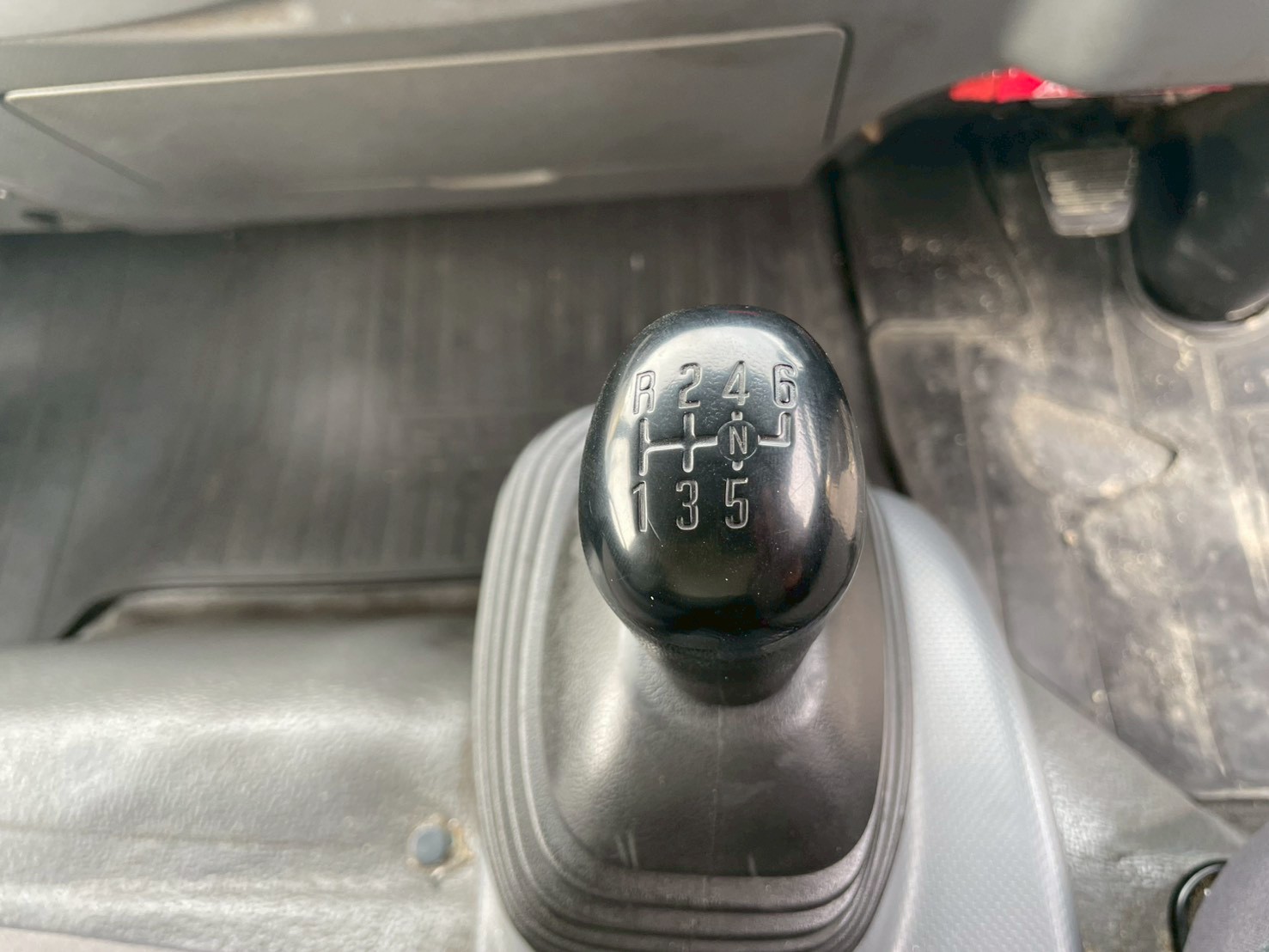 いすゞ 小型ワイド  バン TKG-NPR85AN